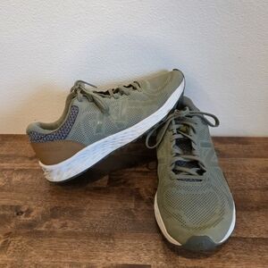 Men's New Balance Fresh Foam Green Athletic Shoes